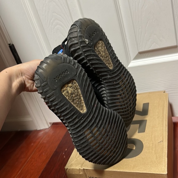 Yeezy Boost 350 - Picture 3 of 3